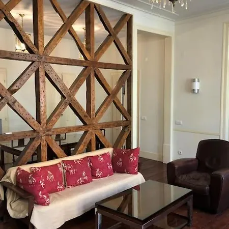 Apartment Center Baixa - 3 Bedrooms *